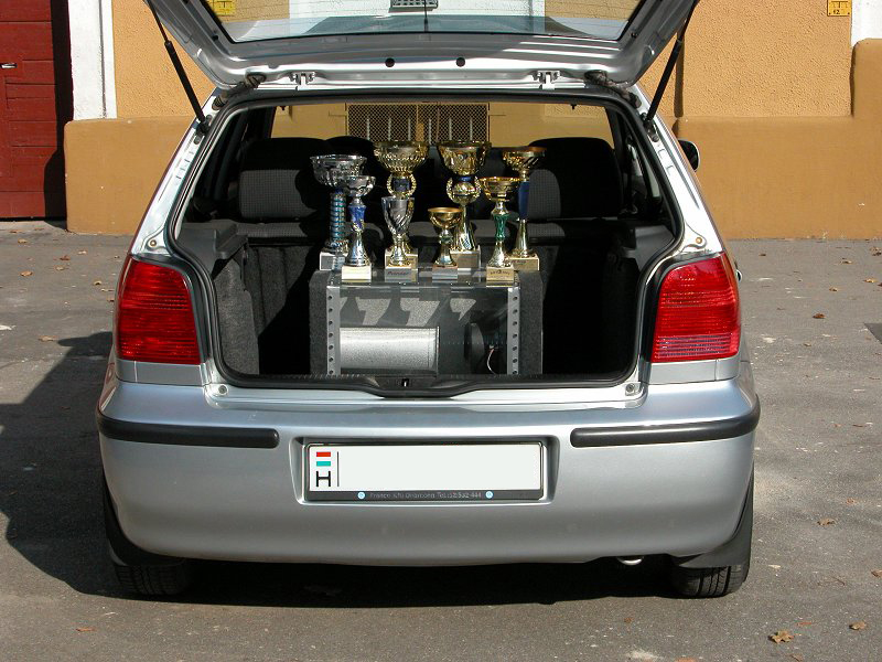 VW Polo - Autóhifi beépítés referenciák