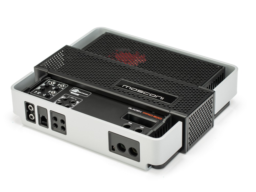 Mosconi PRO 2-10 2 csatornás High Performance 2 csatornás autóhifi erősítő 2