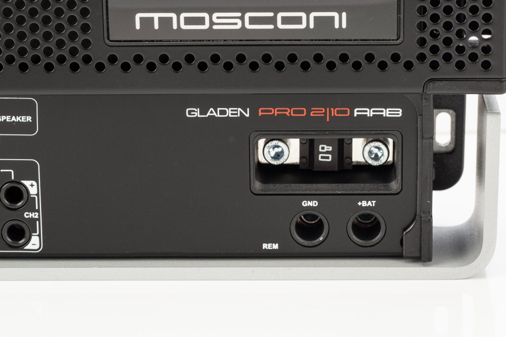 Mosconi PRO 2-10 AAB 2 csatornás High Performance 2 csatornás autóhifi erősítő 9