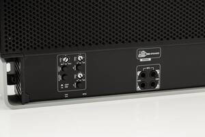 Mosconi PRO 2-30 2 csatornás High Performance 2 csatornás autóhifi erősítő 7