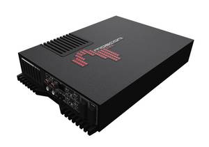 Gladen Audio 130.4/24V négycsatornás autóhifi erősítő, 24 voltos áramellátású járművekbe autóhifi erősítő