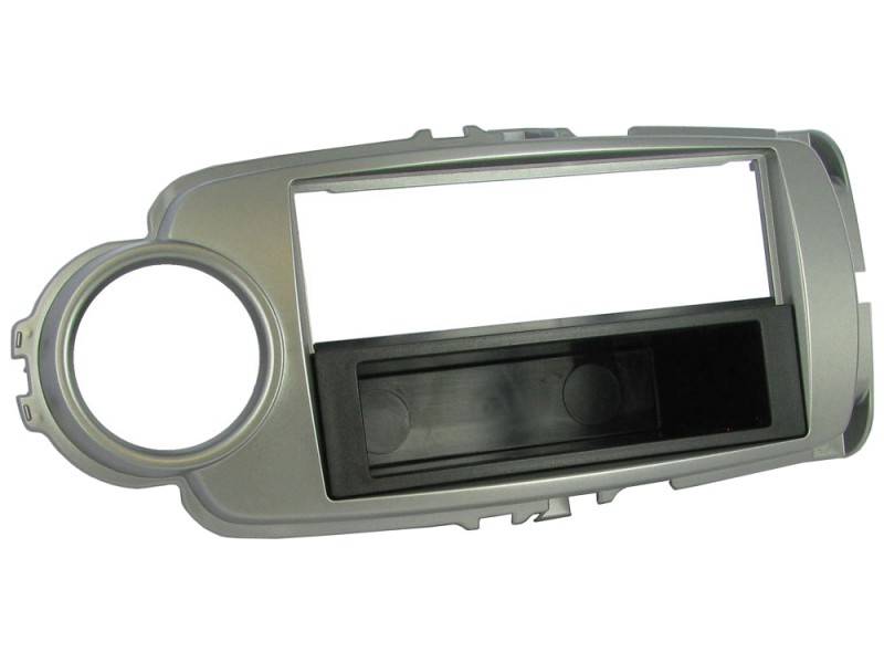 Connects2 Toyota Yaris 2011-2014 autórádió beépítő keret Ezüst  Autospecifikus rádiókeret 2DIN 0