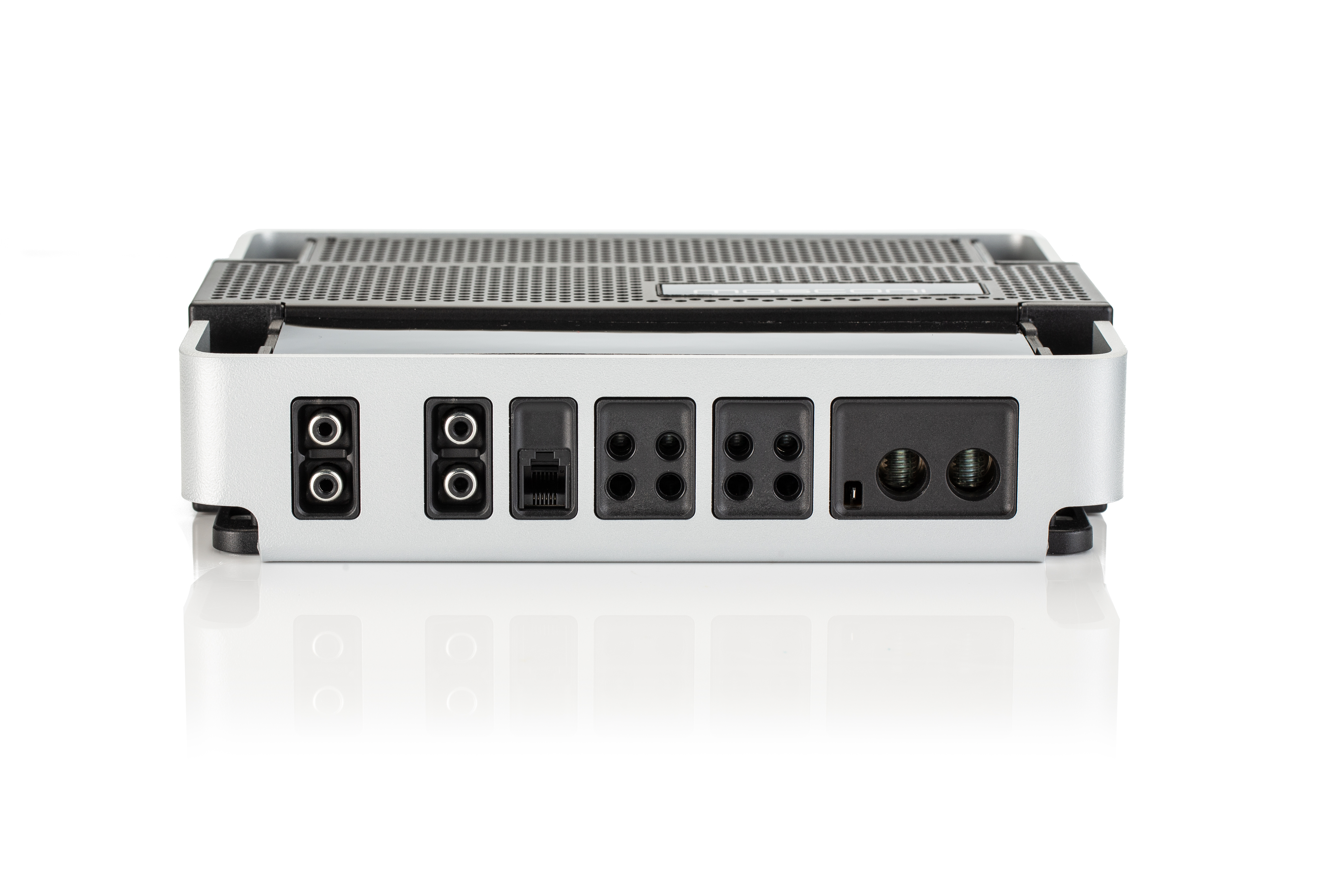 Mosconi PRO 4-10 4 csatornás autóhifi erősítő 4 csatornás autóhifi erősítő 2