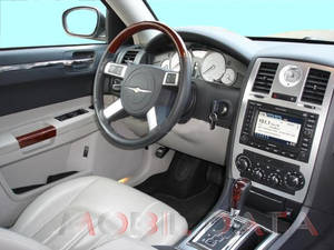 Connects2 Chrysler PT Cruiser - 300C - Dodge - Jeep autórádió beépítő keret  CT24CH06 Autospecifikus rádiókeret 2DIN